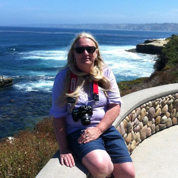 Meet your Posher, Pam - Picture 1 of 1